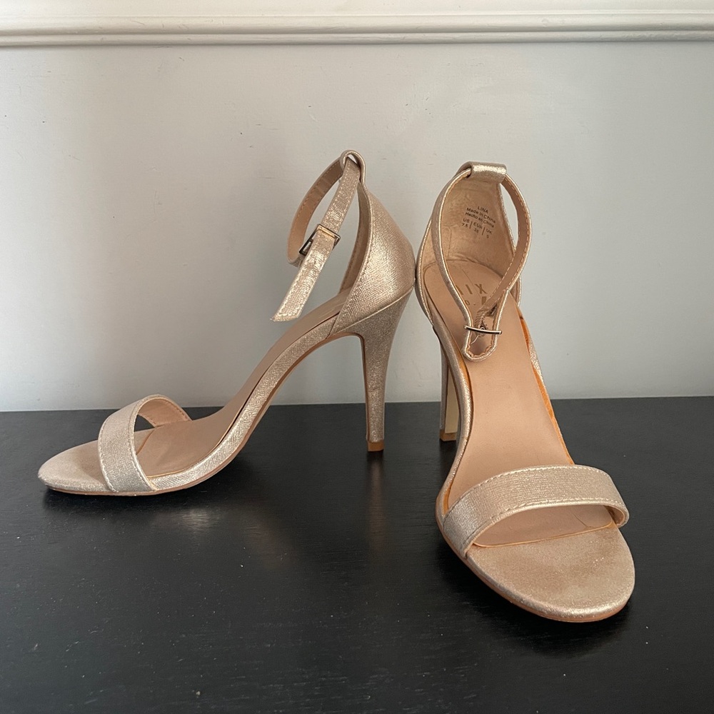 CLOSET CLEANOUT! Shimmery Pale Gold Strappy Sandal Heels